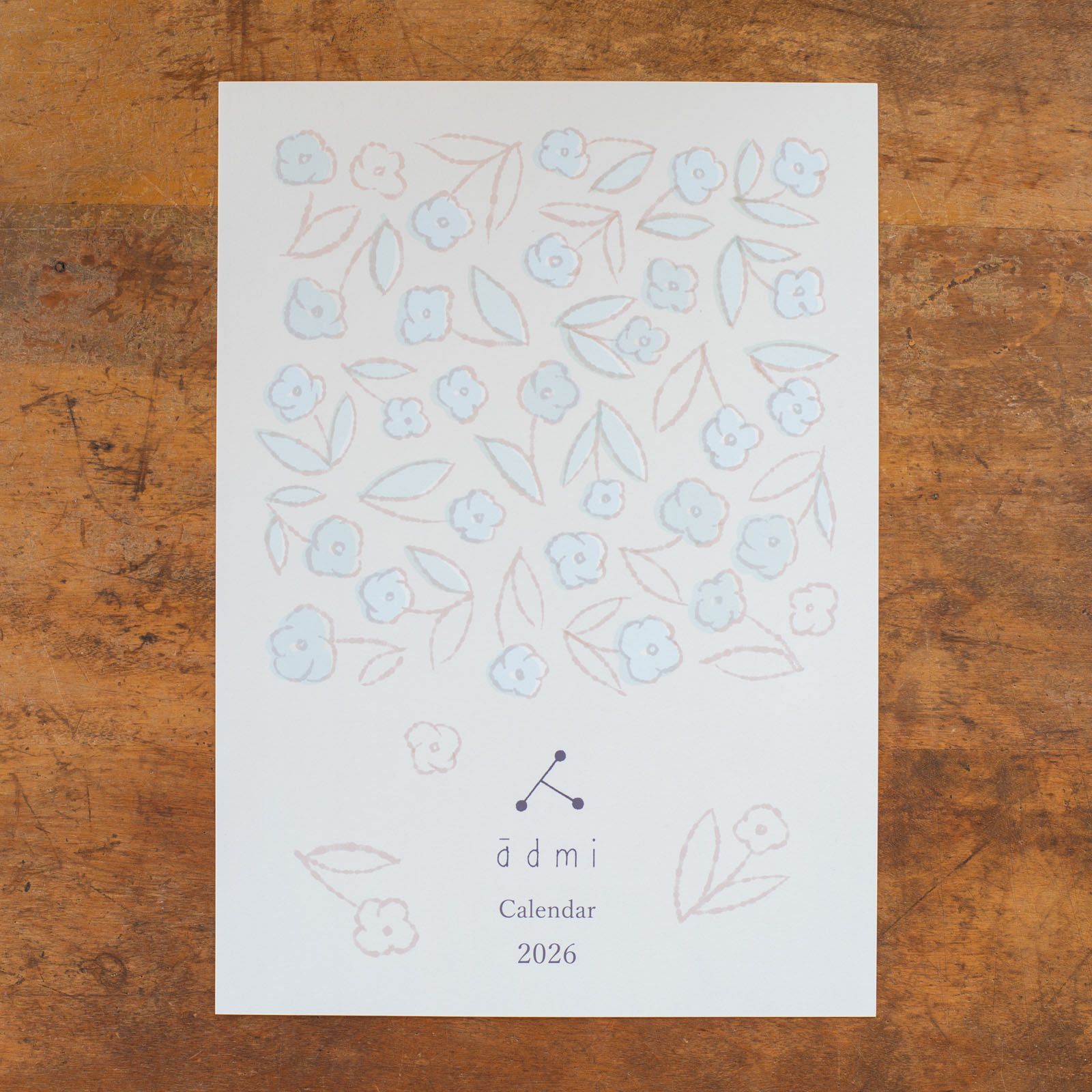 admi｜2026年カレンダー表紙