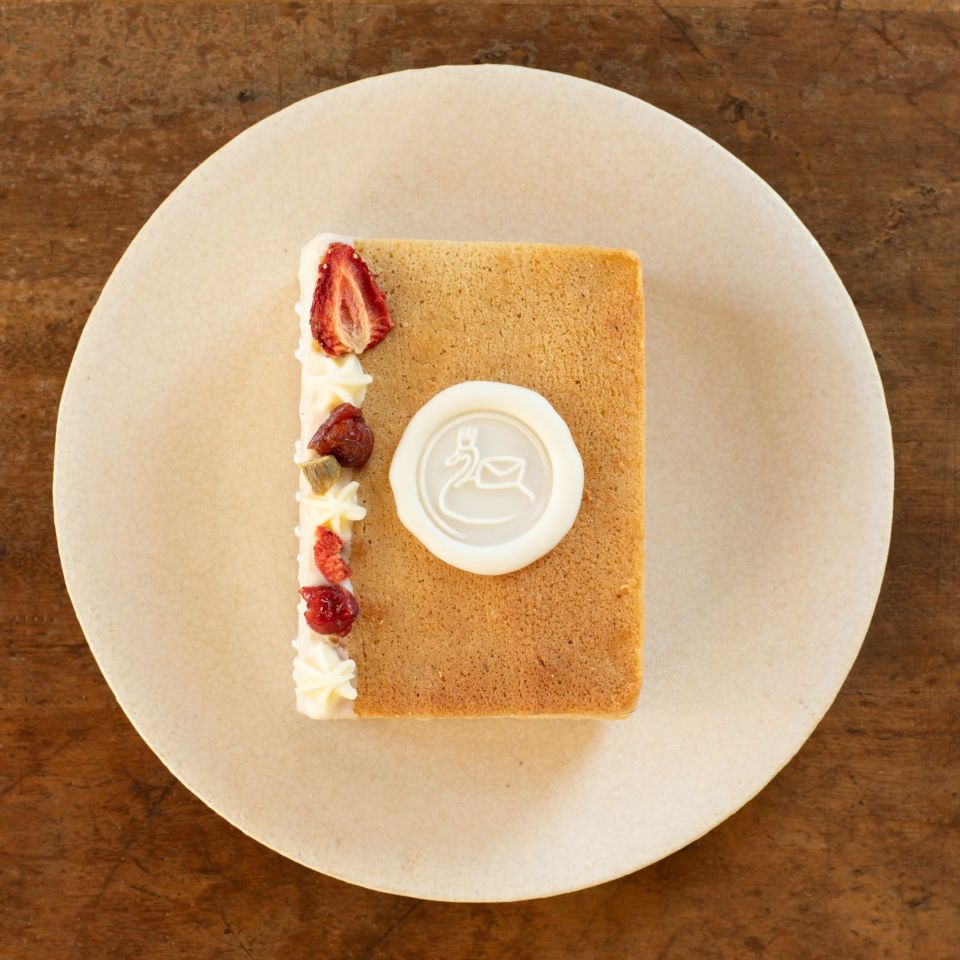 トビマツショウイチロウ×手紙舎おやつコラボ 「Baumkuchen Book 紙博in